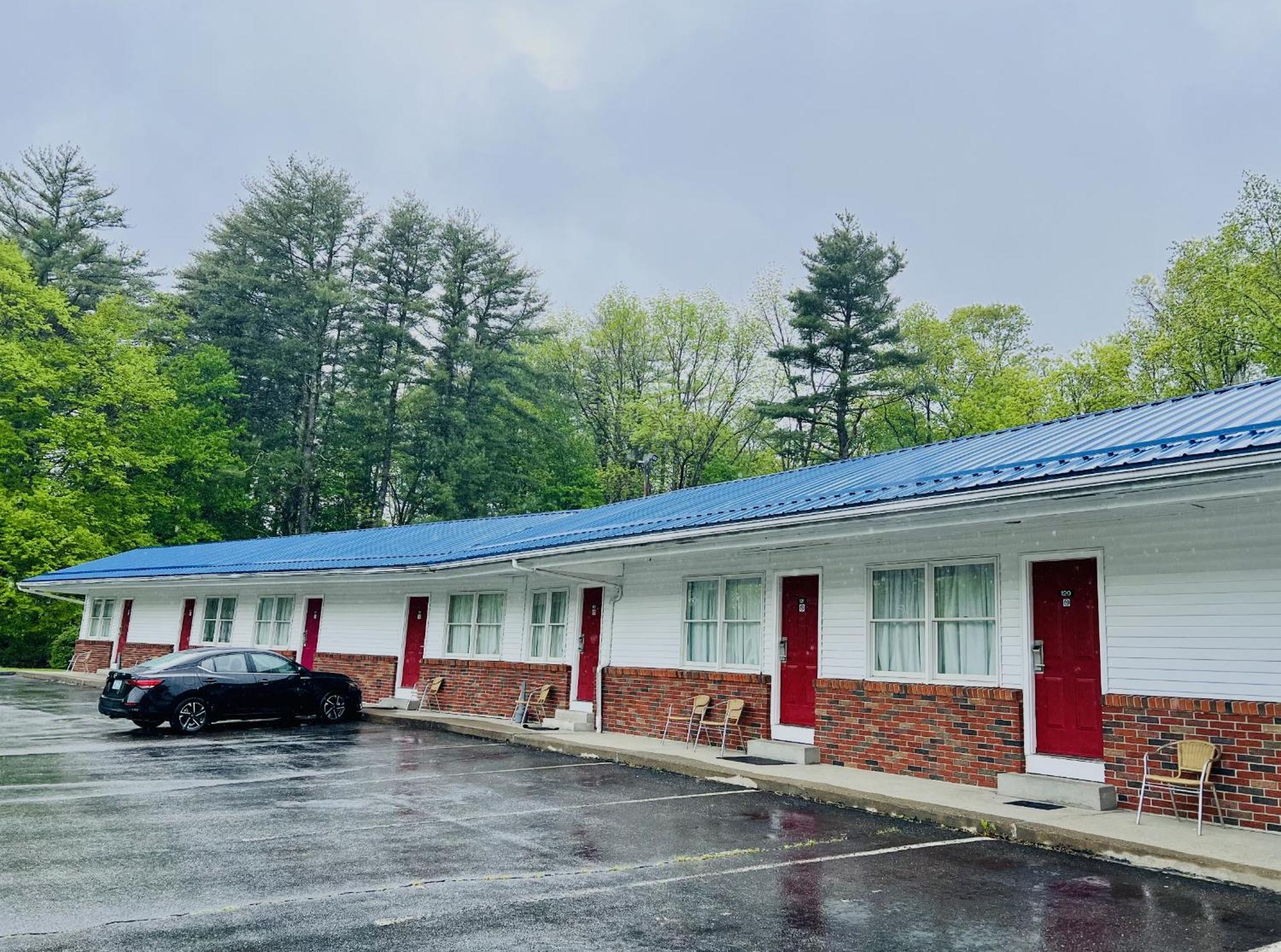 Economy Lodge 682 Main St Sturbridge Exterior foto